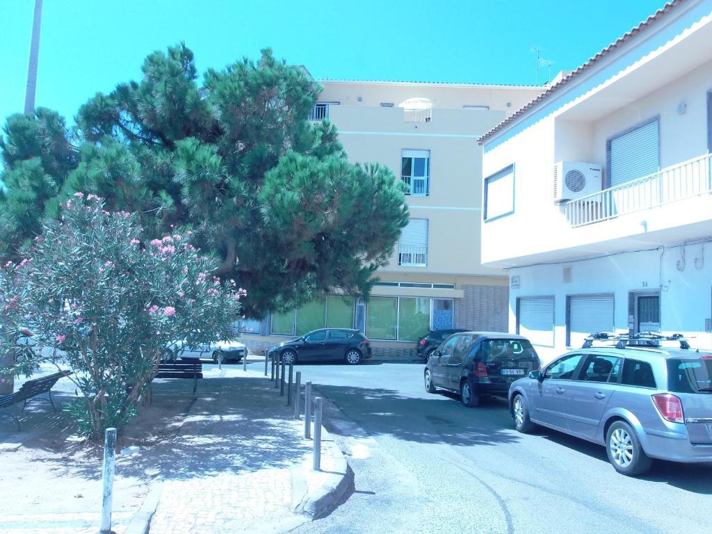 Guest House Pacifica Quarteira Exterior photo